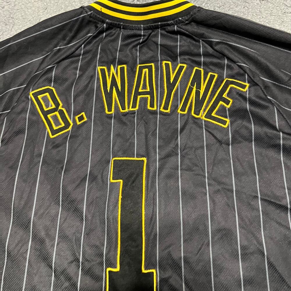 Batman DC Comics Jersey Mens Medium  #1 Box Lunch B Wayne - Picture 3 of 6